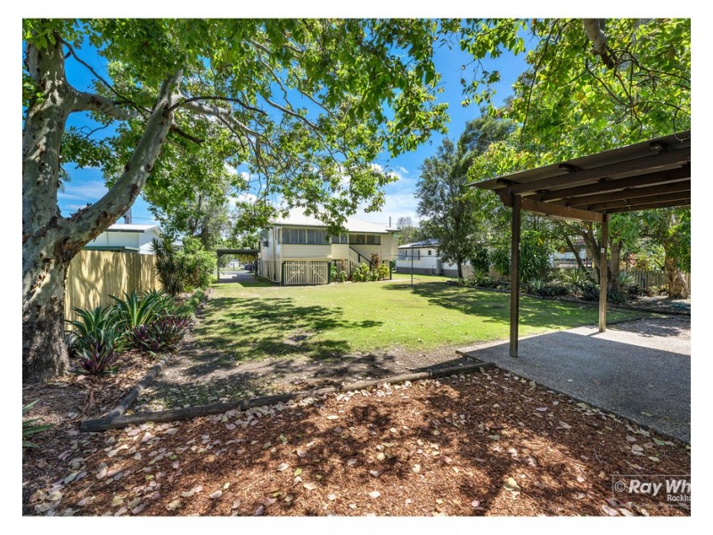 174 Peter Street, Berserker QLD 4701
