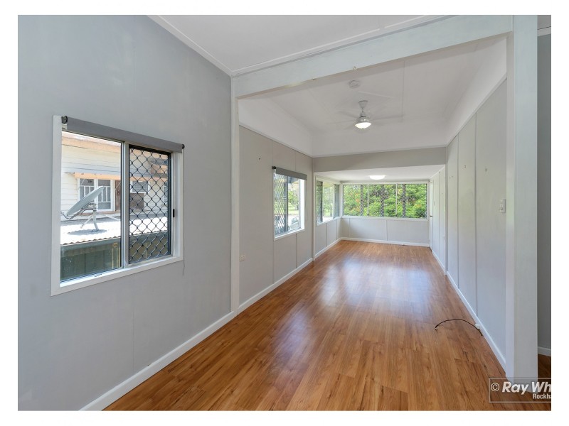 216 Lion Creek Road, Wandal QLD 4700