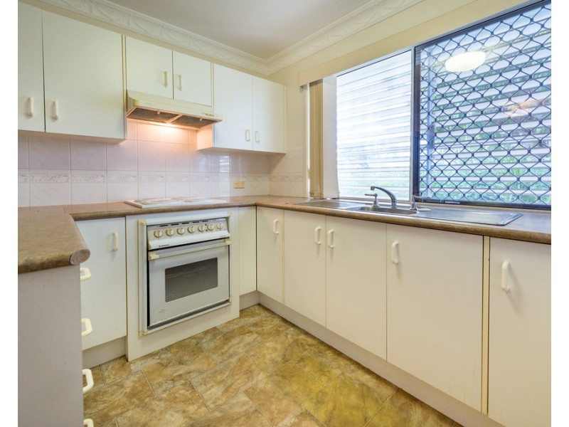 1/294 Waterloo Street, Berserker QLD 4701