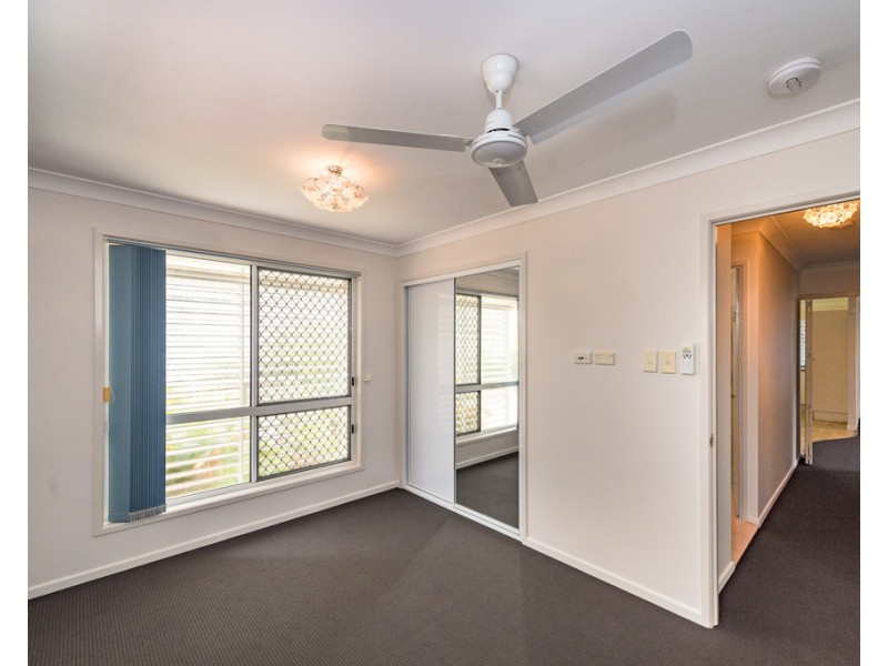 1/294 Waterloo Street, Berserker QLD 4701