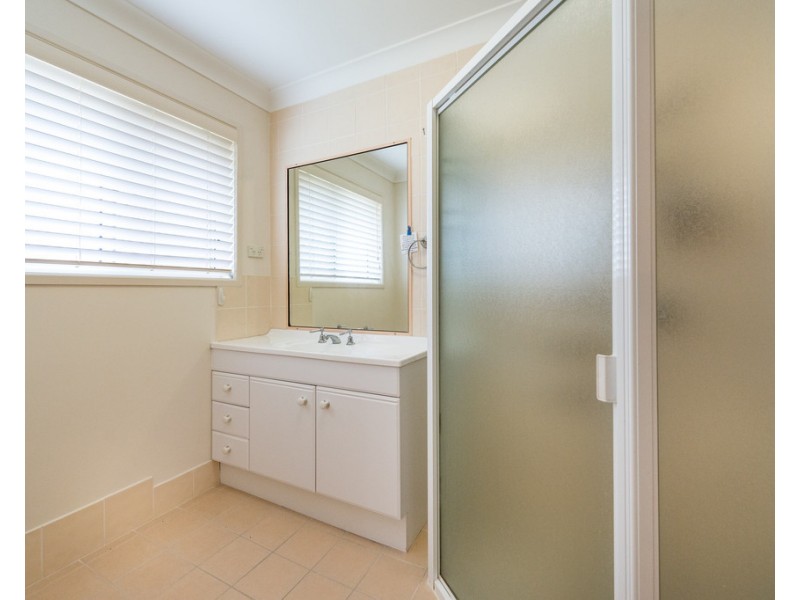 1/294 Waterloo Street, Berserker QLD 4701