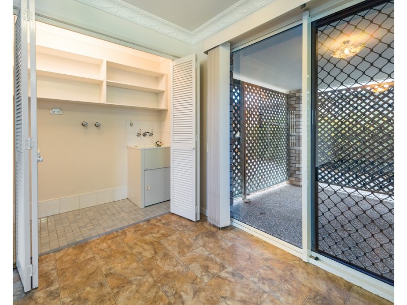 1/294 Waterloo Street, Berserker QLD 4701