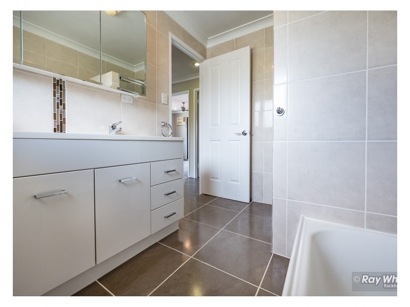 23 Serocold Street, Frenchville QLD 4701