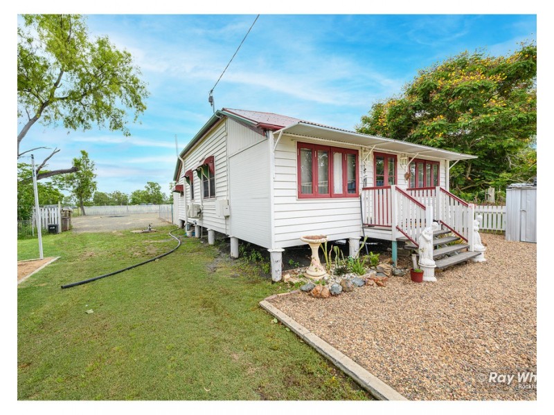 64 Osborne Road, Pink Lily QLD 4702