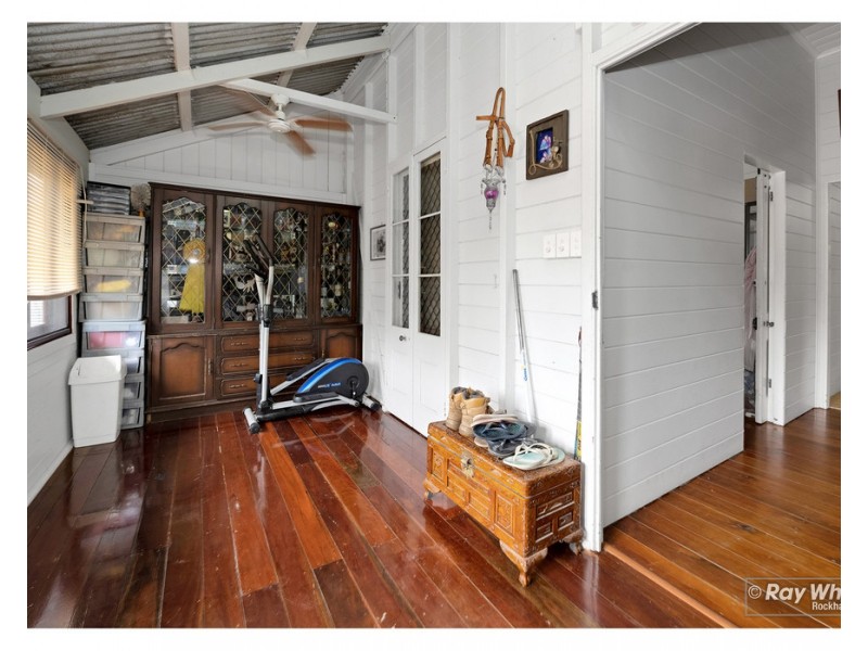 64 Osborne Road, Pink Lily QLD 4702