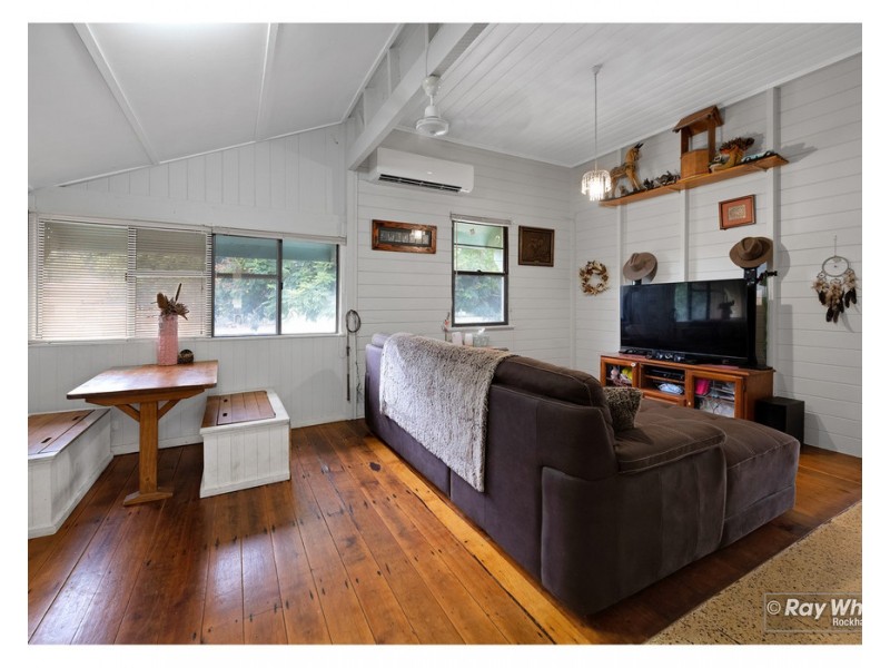 64 Osborne Road, Pink Lily QLD 4702