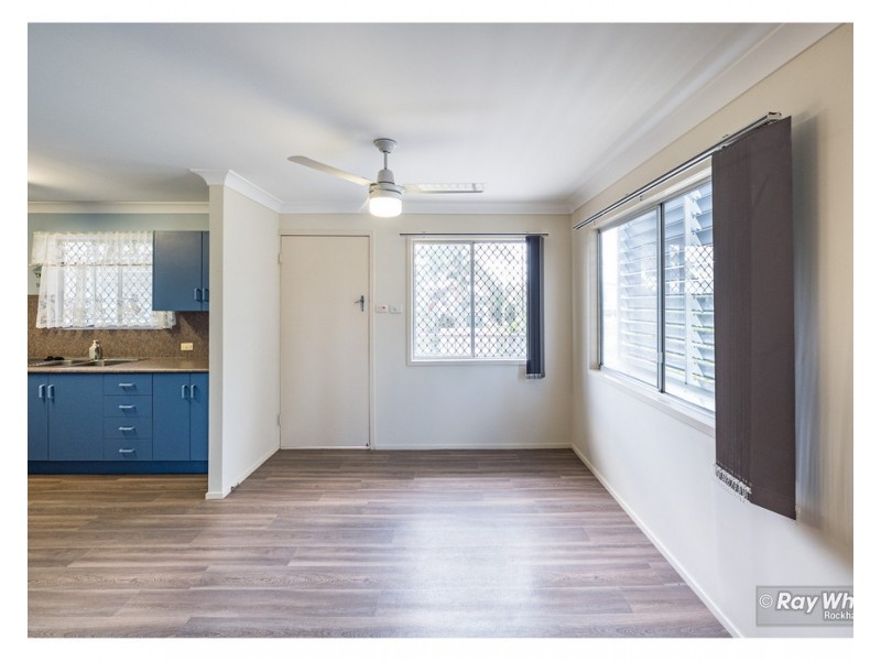 69 Kershaw Street, Park Avenue QLD 4701