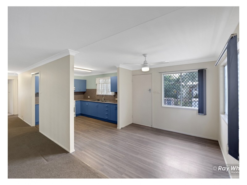 69 Kershaw Street, Park Avenue QLD 4701