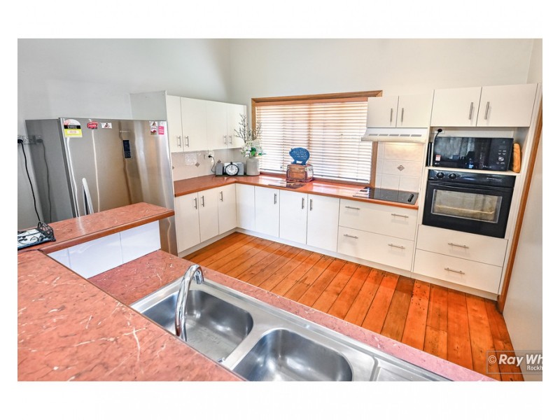 234 West Street, Allenstown QLD 4700