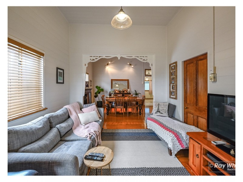 234 West Street, Allenstown QLD 4700