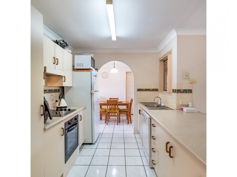 44 Carara Drive, Kawana QLD 4701