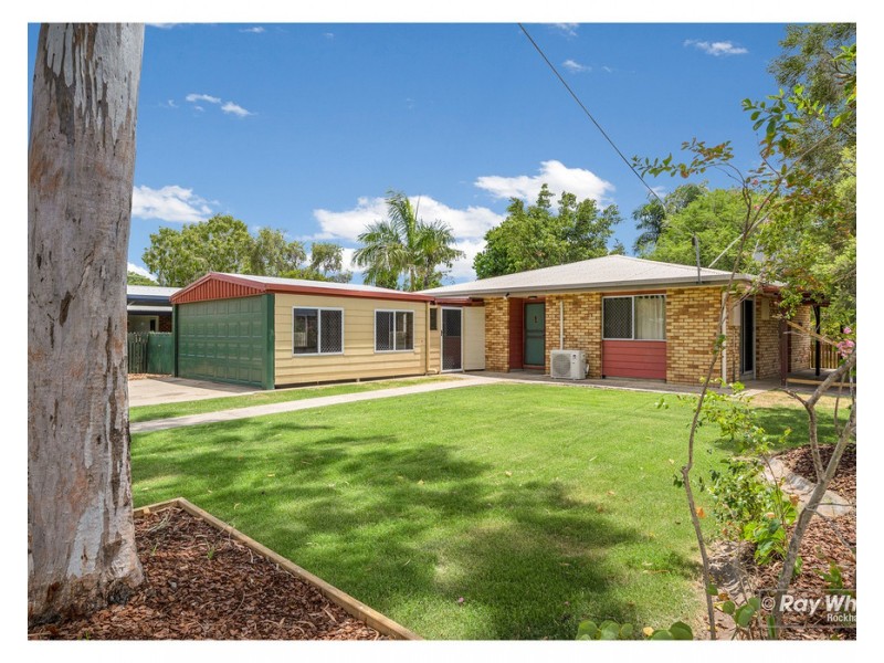 11 Hunt Street, Kawana QLD 4701