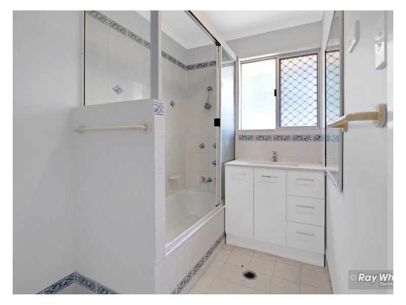 11 Hunt Street, Kawana QLD 4701