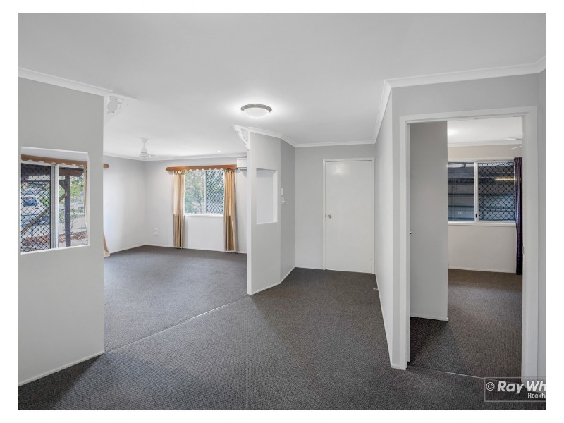 11 Hunt Street, Kawana QLD 4701