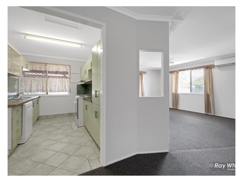 11 Hunt Street, Kawana QLD 4701