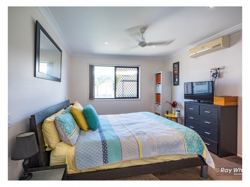 63 Buxton Drive, Gracemere QLD 4702