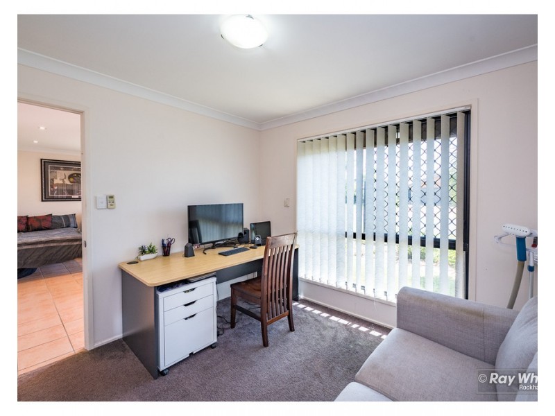 63 Buxton Drive, Gracemere QLD 4702