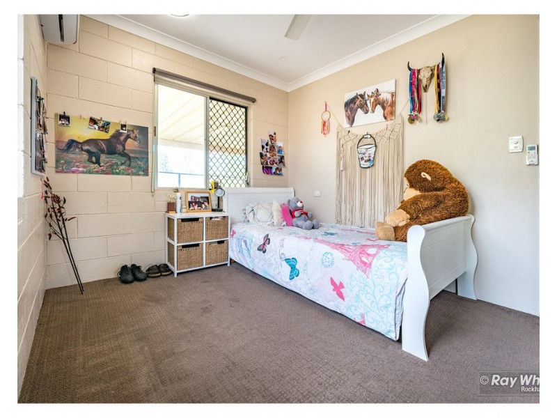 292 Johnson Road, Gracemere QLD 4702