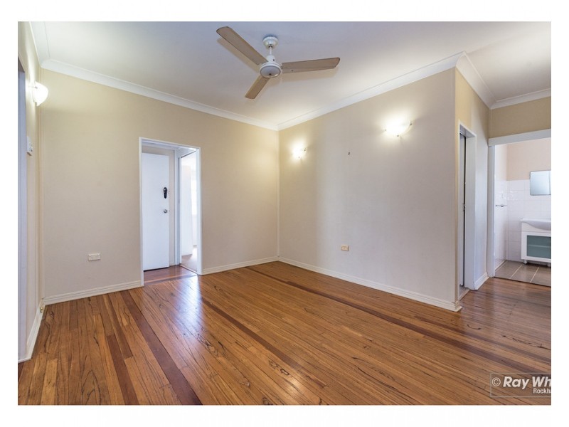 151 Earl Street, Berserker QLD 4701