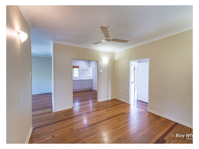 151 Earl Street, Berserker QLD 4701