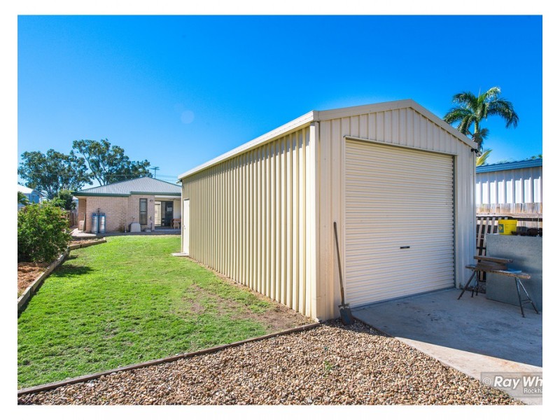 15 Hartley Street, Wandal QLD 4700