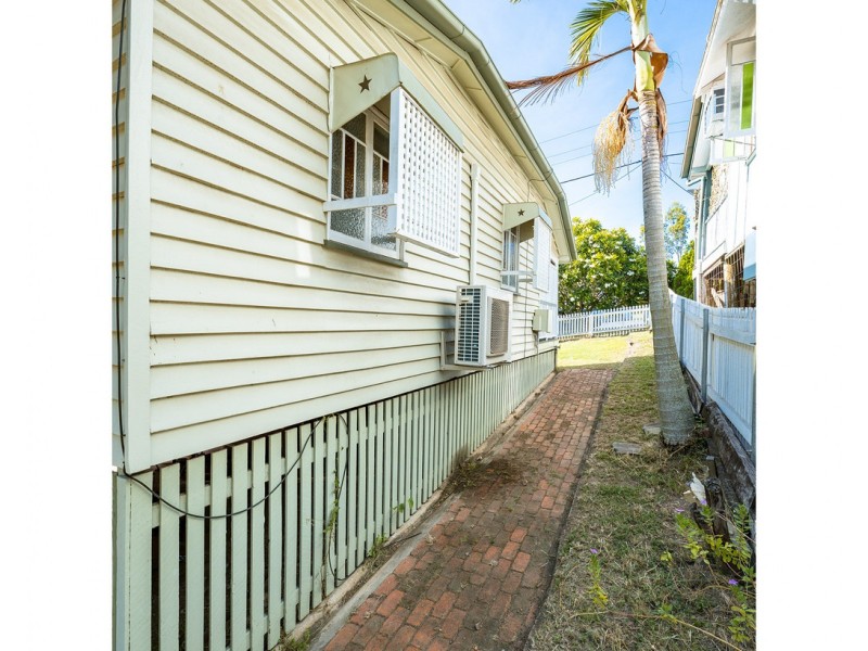 7 Livermore Street, Wandal QLD 4700