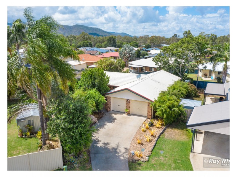 40 Bean Avenue, Parkhurst QLD 4702