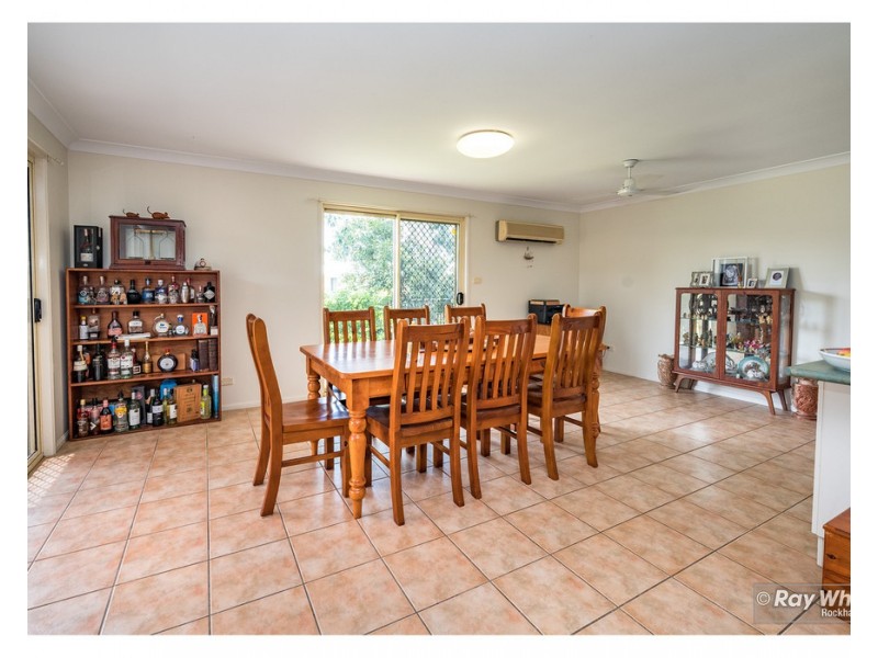 40 Bean Avenue, Parkhurst QLD 4702