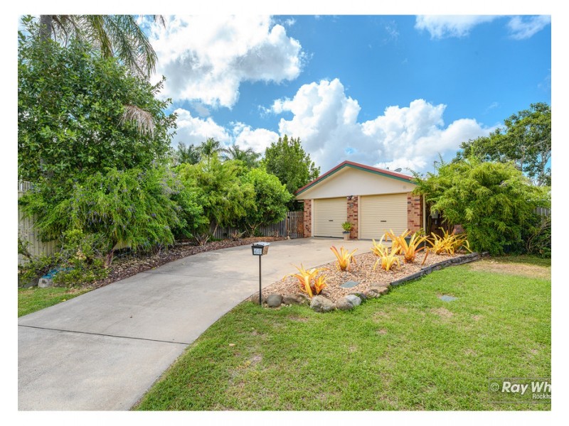 40 Bean Avenue, Parkhurst QLD 4702
