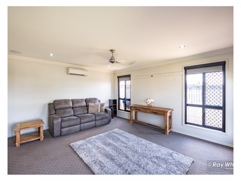 44 Jamie Crescent, Gracemere QLD 4702