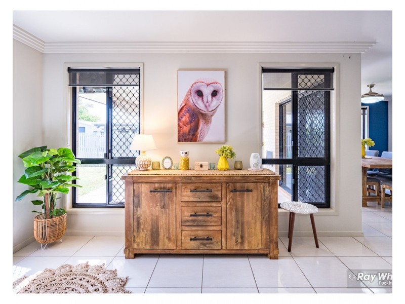 44 Jamie Crescent, Gracemere QLD 4702