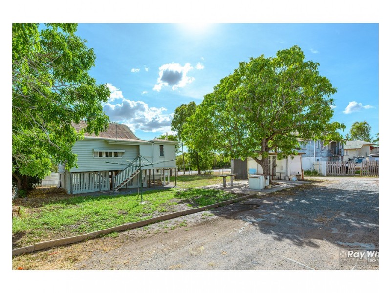 285 George Street, Depot Hill QLD 4700
