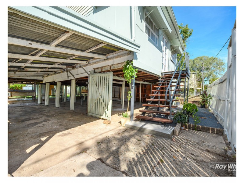 285 George Street, Depot Hill QLD 4700