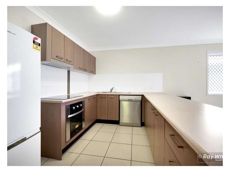 10/74 Richmond Street, Berserker QLD 4701