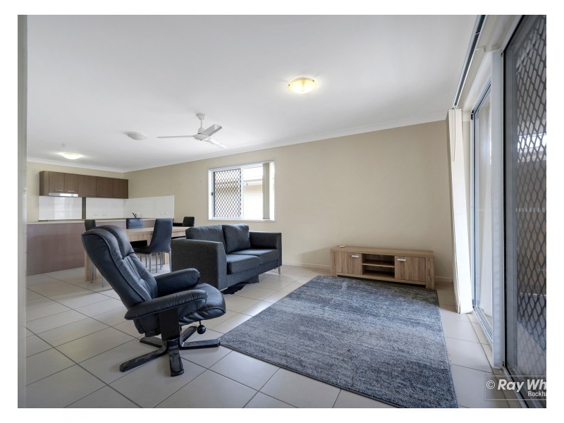 10/74 Richmond Street, Berserker QLD 4701