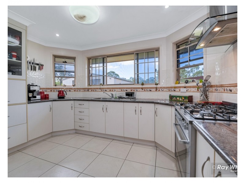 14 Cunningham Drive, Glenlee QLD 4711