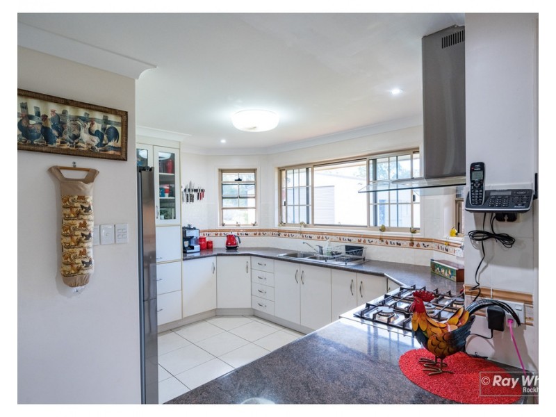 14 Cunningham Drive, Glenlee QLD 4711