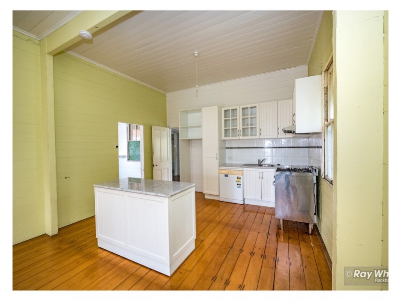 46 Kent Street, Rockhampton City QLD 4700