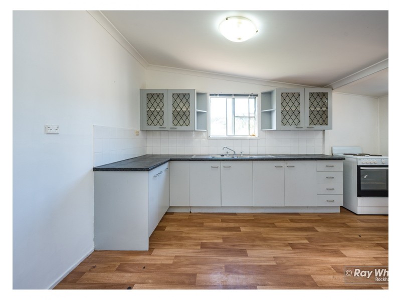 44 Stack Street, Koongal QLD 4701