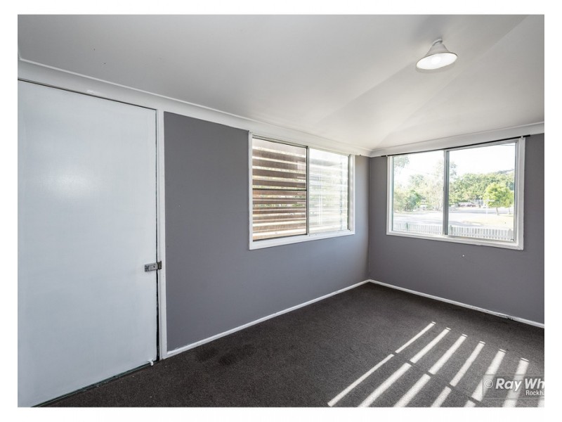 44 Stack Street, Koongal QLD 4701