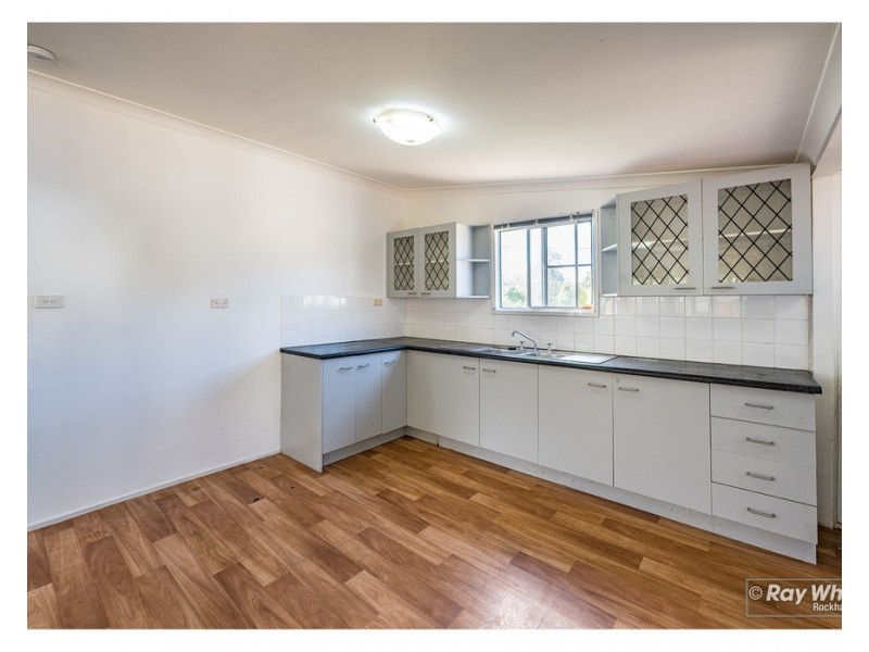 44 Stack Street, Koongal QLD 4701