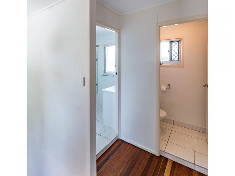 2/73 Livingstone Street, Berserker QLD 4701