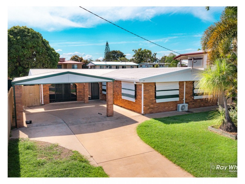 99 Buzacott Street, Park Avenue QLD 4701