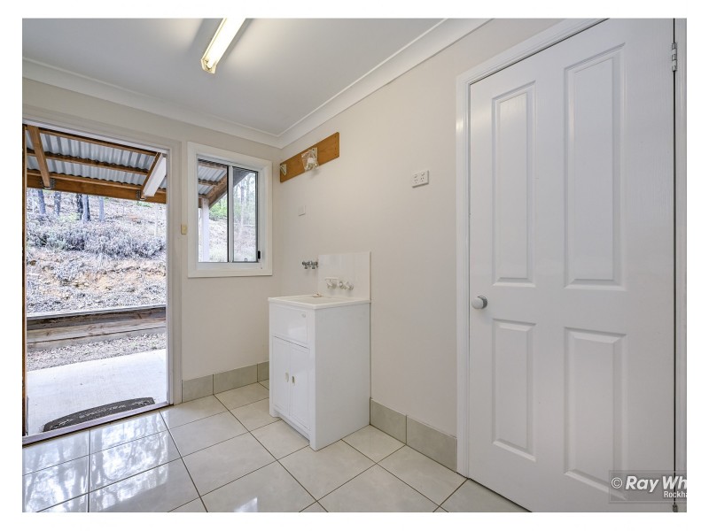 5 Callaghan Lane, Horse Creek QLD 4714