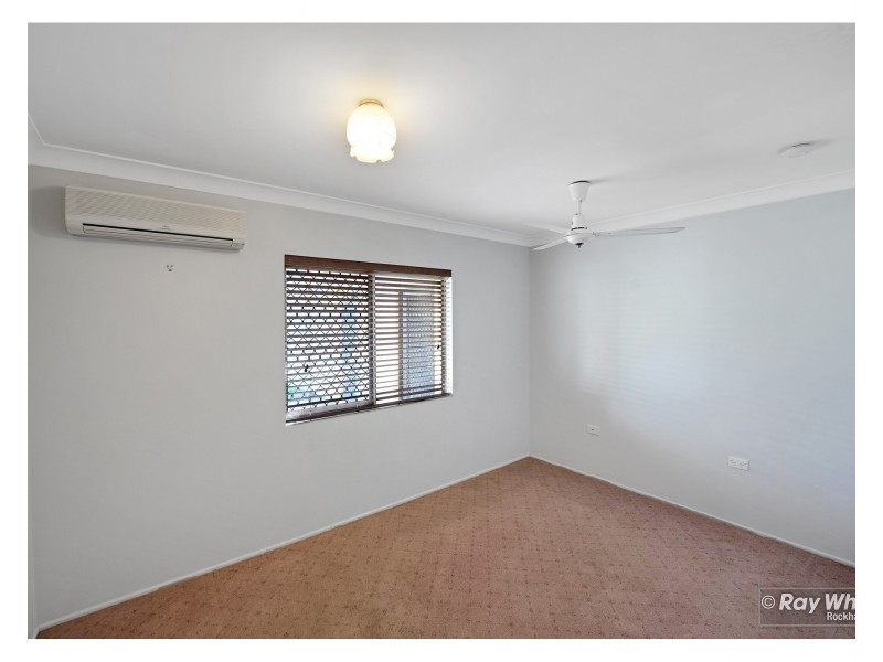 3 Broughton Street, Kawana QLD 4701