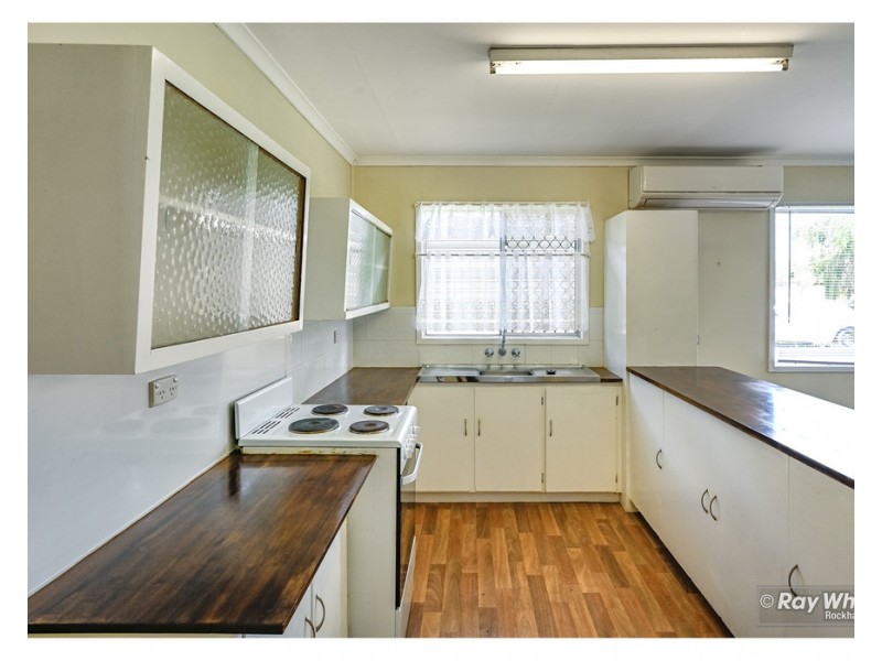 68 Rice Street, Park Avenue QLD 4701