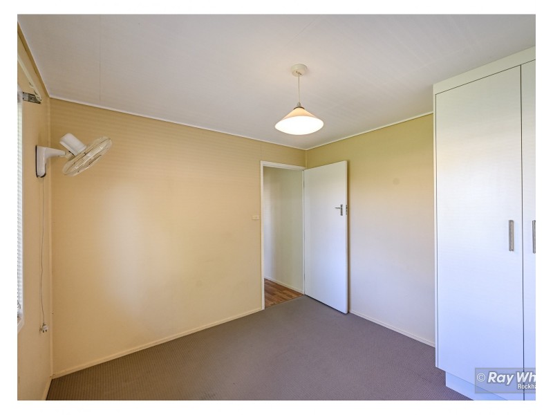68 Rice Street, Park Avenue QLD 4701