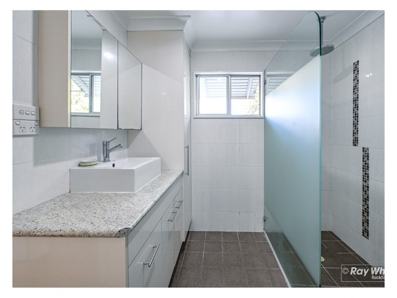 124 Dee Street, Koongal QLD 4701