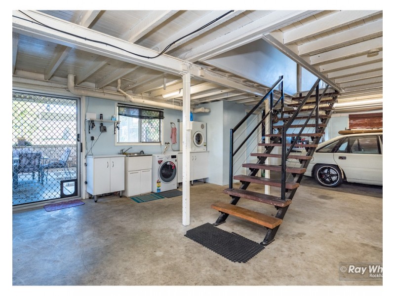 124 Dee Street, Koongal QLD 4701