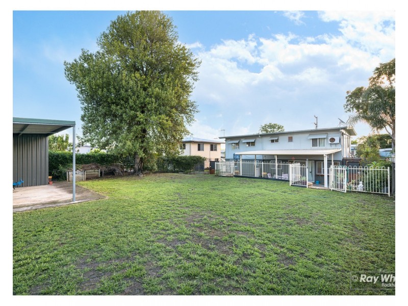 124 Dee Street, Koongal QLD 4701